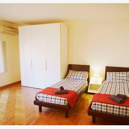 Urban House - Elegant Apartment Brera Milan Center Luaran gambar