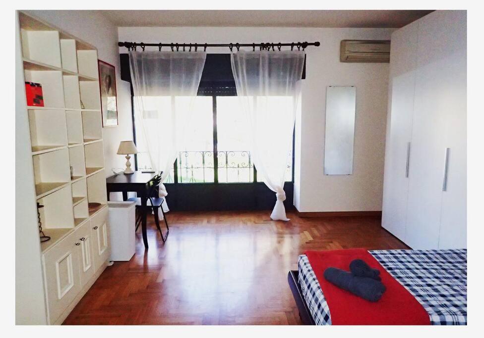 Urban House - Elegant Apartment Brera Milan Center Luaran gambar