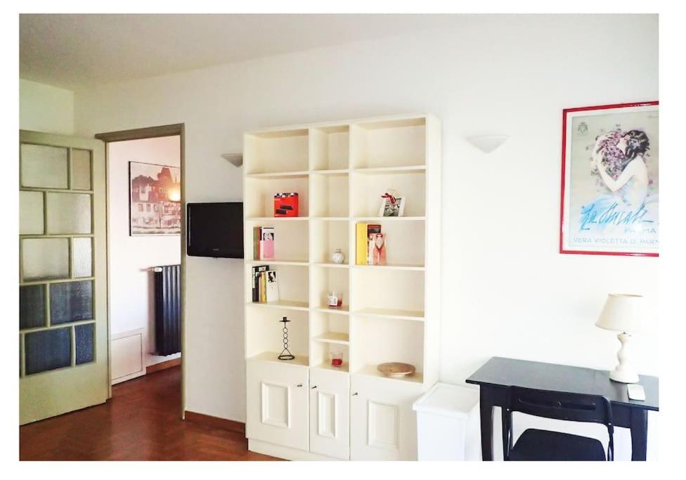 Urban House - Elegant Apartment Brera Milan Center Luaran gambar
